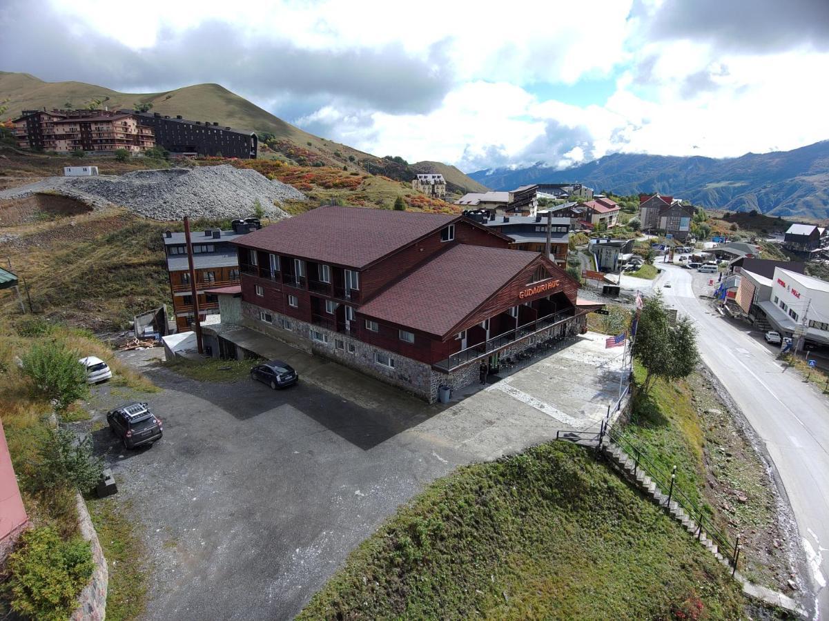 Gudauri Hut Hotel Dış mekan fotoğraf